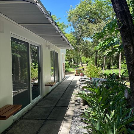 Apartmán Casa Mariposa Tola Exteriér fotografie